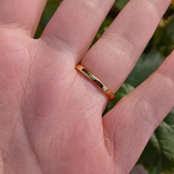 Ring - Picture 3 of 6